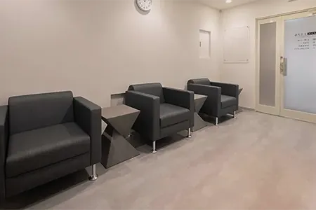 6.エミナルクリニックメンズ京都院のアクセス｜阪急烏丸駅から徒歩5分